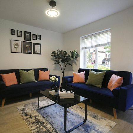 Apartmán 2Bdr Flat Rg1 - Free Open Parking Reading Exteriér fotografie