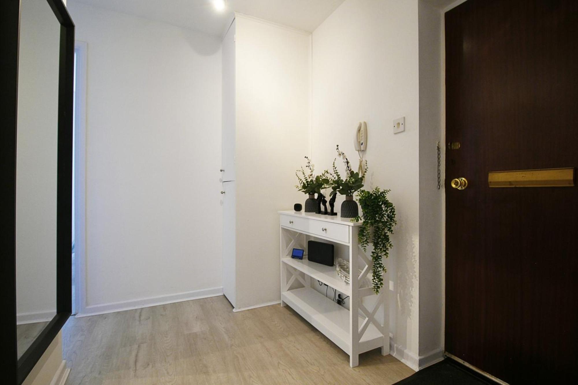 Apartmán 2Bdr Flat Rg1 - Free Open Parking Reading Exteriér fotografie